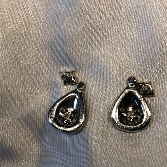Women’s Givenchy necklace and earring set - Picture 3 of 6